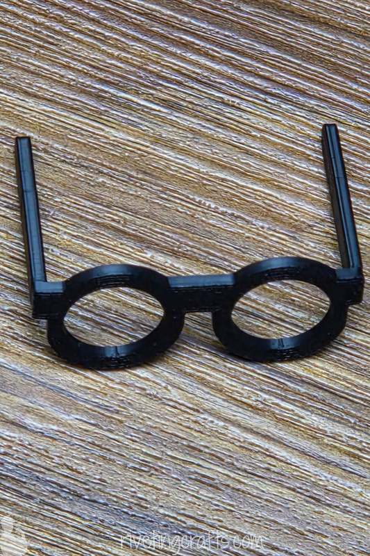 Christmas Elf Glasses – Miniature Holiday Accessory for Mischievous Elves