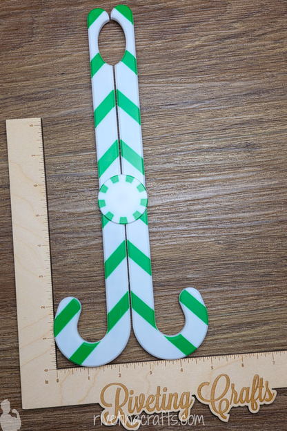 Elf Grabber Tool – Crafted Christmas Mischief Saver for No-Touch Elf Fun