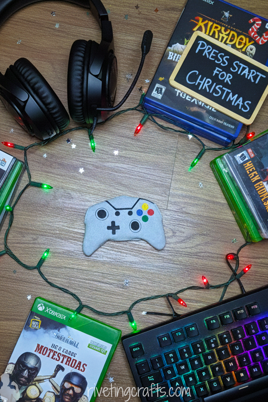 Gaming Controller Elf Costume - Funny Christmas Console Doll Clothes