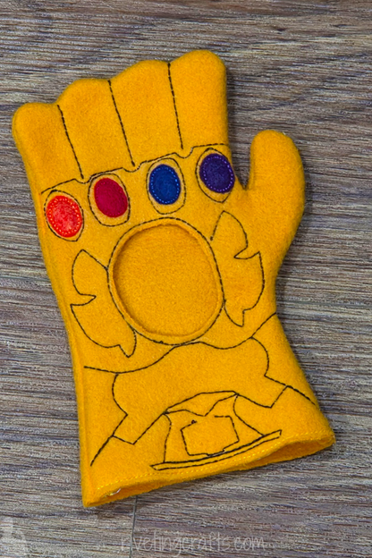 Golden Power Gauntlet Elf Costume